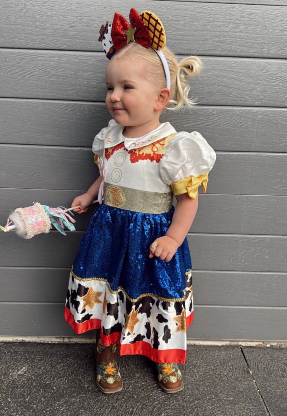 Jessie Toy Story Cowgirl Costume Dress & Headband Fox Baby & Co Jessie Toy Story Cowgirl Costume Dress & Headband Fox Baby & Co