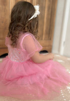 Load image into Gallery viewer, Kid little girl Bubblegum Pink Fairytale Birthday Tulle Dress
