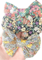 Load image into Gallery viewer, Summer Floral Bow
